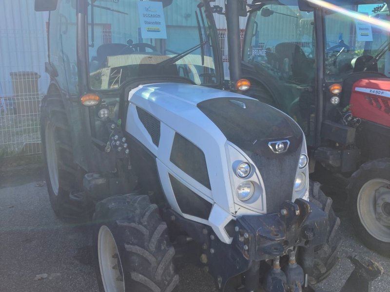 Weinbautraktor of the type Landini Tracteur fruitier Rex 4-090 F Landini, Gebrauchtmaschine in ROYNAC (Picture 1)