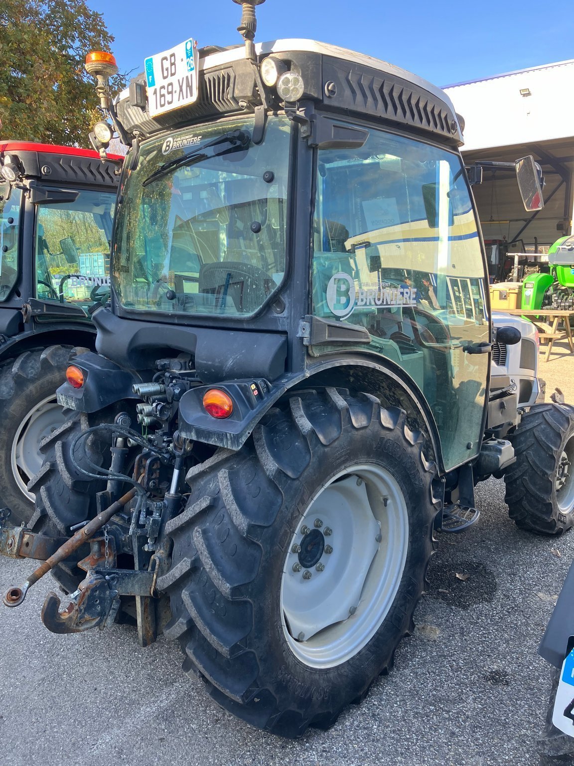 Weinbautraktor typu Landini Tracteur fruitier Rex 4-090 F Landini, Gebrauchtmaschine v ROYNAC (Obrázok 4)