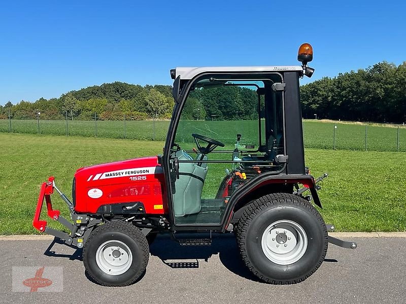 Weinbautraktor typu Massey Ferguson MF 1525 HC, Vorführmaschine v Oederan (Obrázek 3)