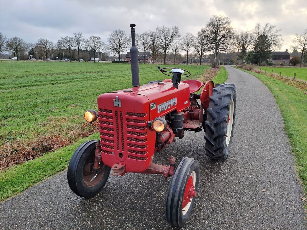 Weinbautraktor typu McCormick D-324, Gebrauchtmaschine v Wierden (Obrázok 3)