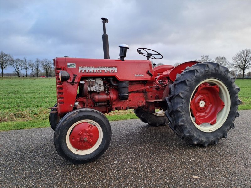 Weinbautraktor типа McCormick D-324, Gebrauchtmaschine в Wierden (Фотография 1)