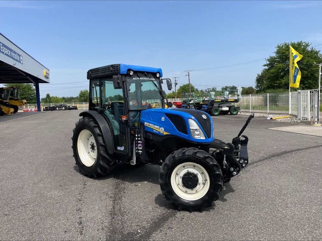 Weinbautraktor Türe ait New Holland T 4.100 F, Gebrauchtmaschine içinde Montauban (resim 3)