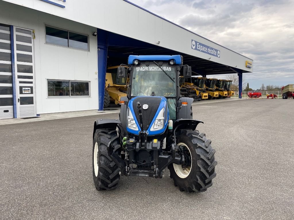 Weinbautraktor del tipo New Holland T 4.100 LP, Gebrauchtmaschine In Montauban (Immagine 2)