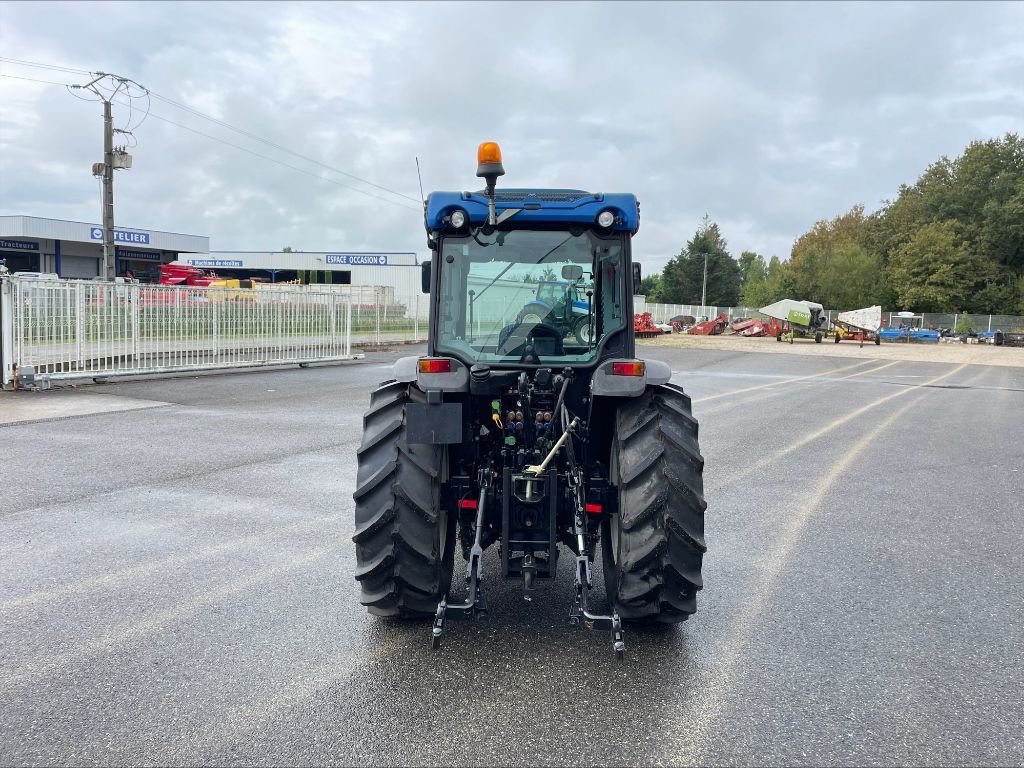 Weinbautraktor tipa New Holland T 4.100F, Gebrauchtmaschine u Montauban (Slika 7)