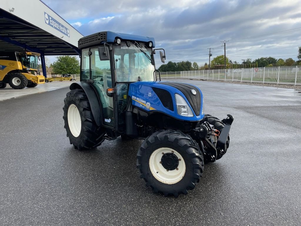 Weinbautraktor of the type New Holland T 4.100F, Gebrauchtmaschine in Montauban (Picture 3)