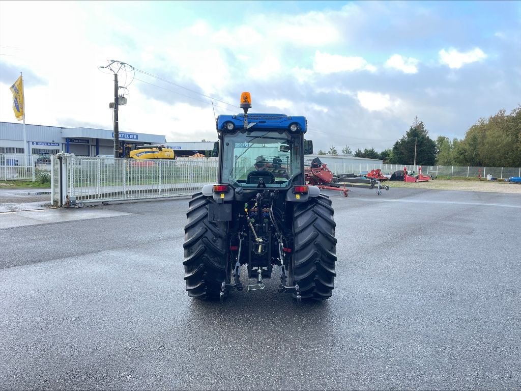 Weinbautraktor от тип New Holland T 4.100LP, Gebrauchtmaschine в Montauban (Снимка 7)