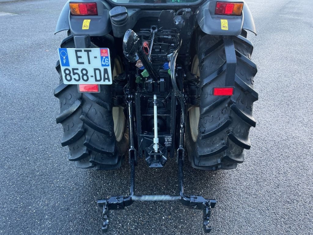 Weinbautraktor του τύπου New Holland T 4.90N, Gebrauchtmaschine σε Montauban (Φωτογραφία 8)