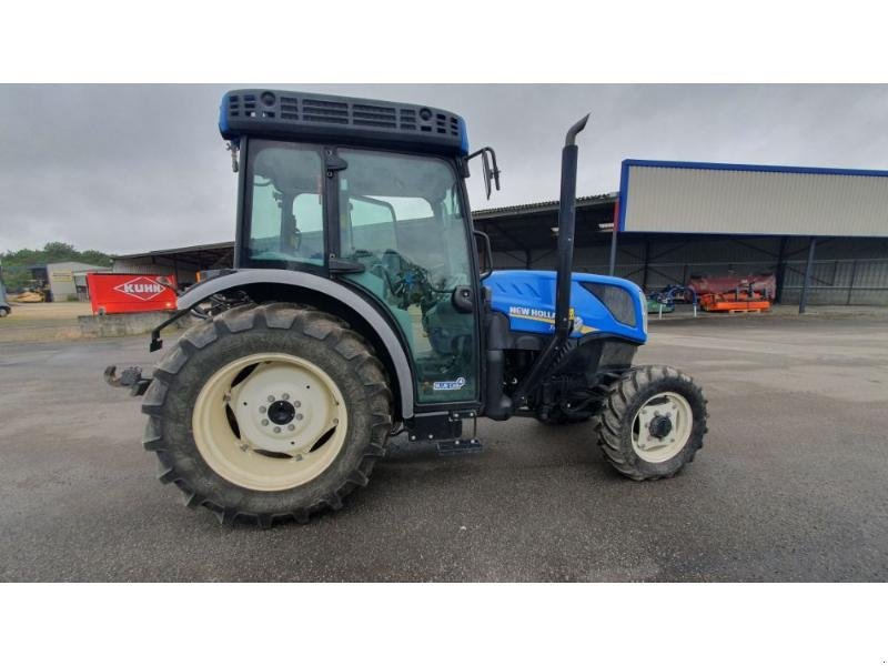 Weinbautraktor типа New Holland T4-90N, Gebrauchtmaschine в GEMOZAC (Фотография 8)