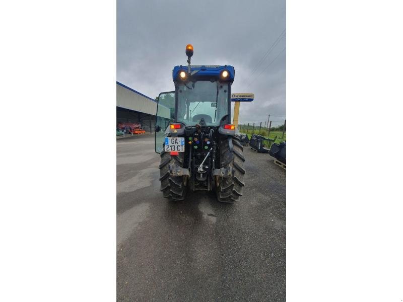 Weinbautraktor a típus New Holland T4-90N, Gebrauchtmaschine ekkor: GEMOZAC (Kép 4)