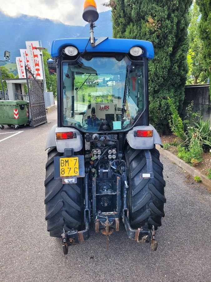 Weinbautraktor typu New Holland T4.75V - GB090, Gebrauchtmaschine v Eppan (BZ) (Obrázek 6)