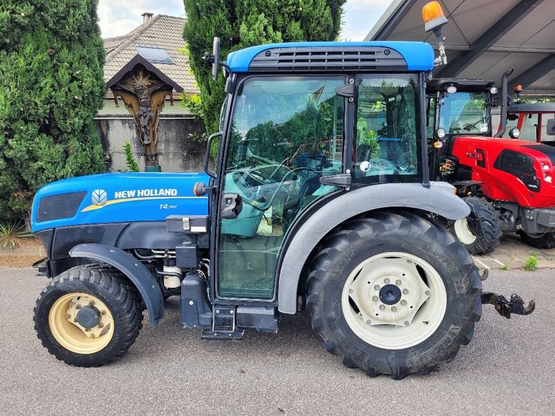 Weinbautraktor typu New Holland T4.75V - GB090, Gebrauchtmaschine v Eppan (BZ) (Obrázok 4)