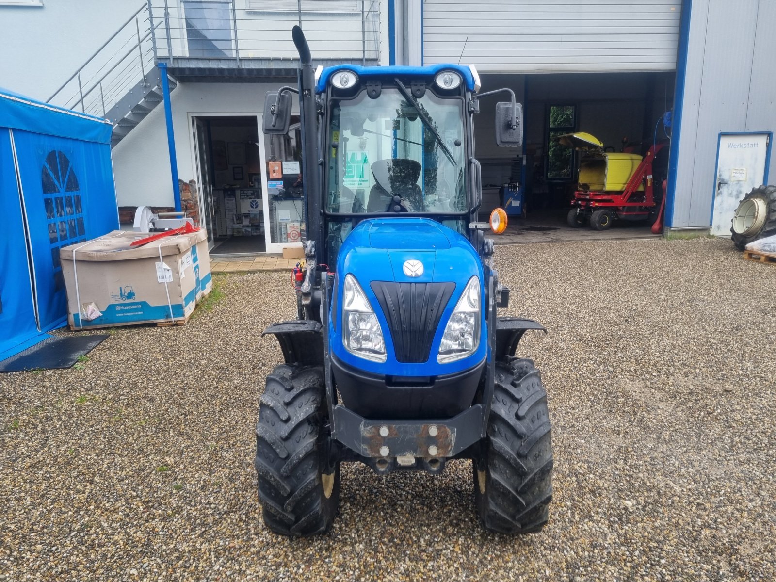 Weinbautraktor typu New Holland T4.75V, Gebrauchtmaschine v Sölden (Obrázek 3)