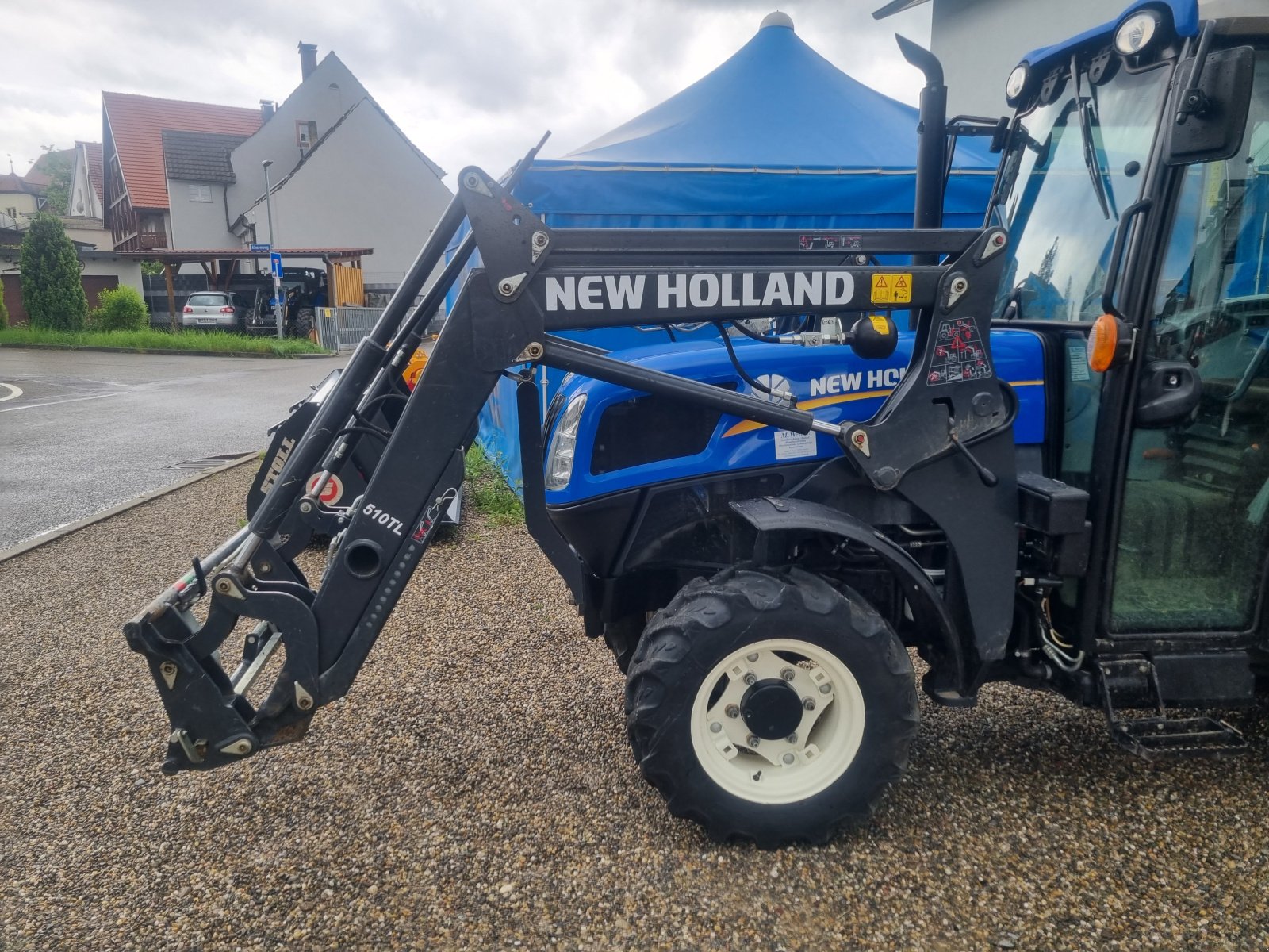 Weinbautraktor van het type New Holland T4.75V, Gebrauchtmaschine in Sölden (Foto 14)