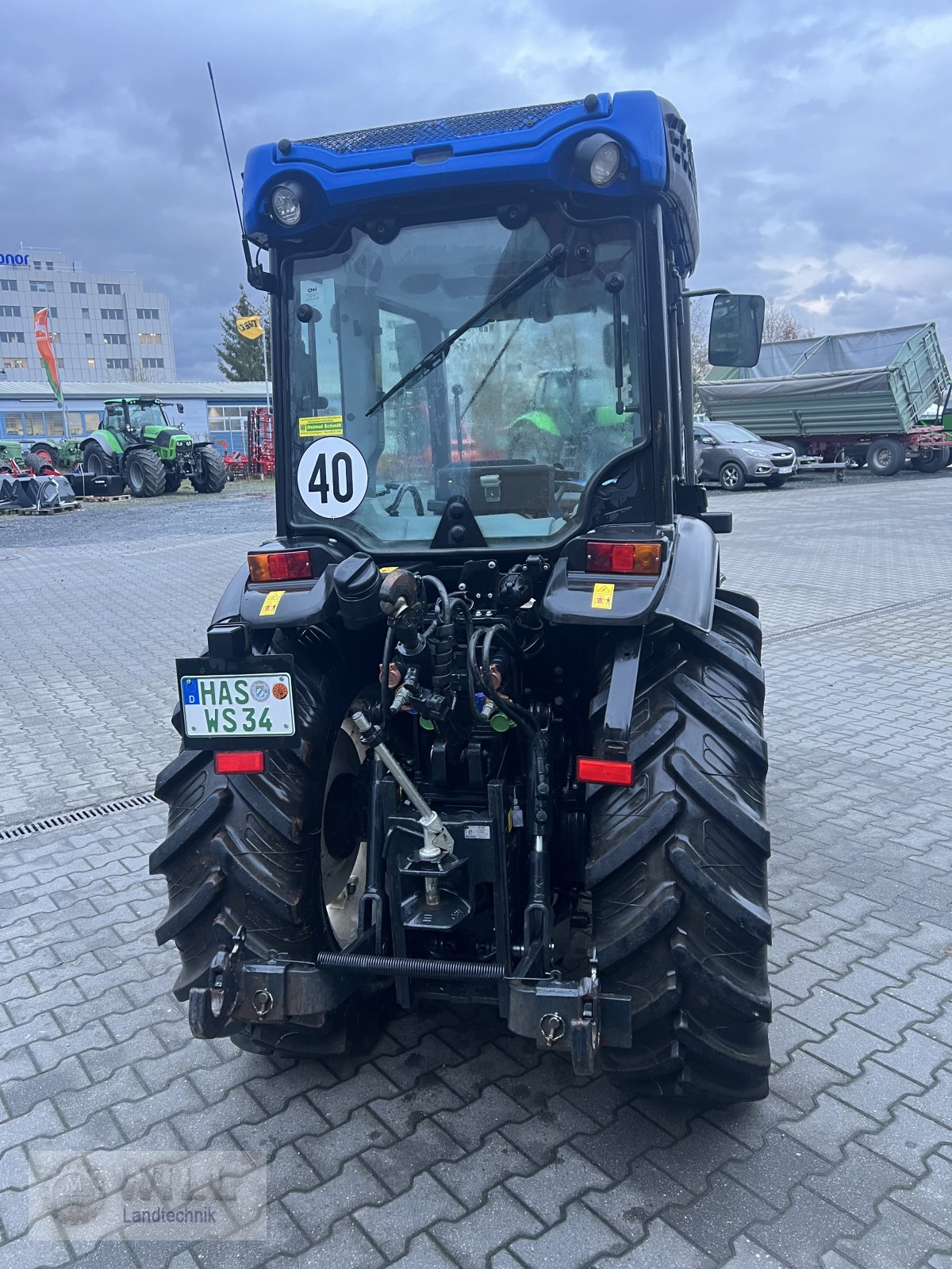 Weinbautraktor от тип New Holland T4.90V, Gebrauchtmaschine в Rudendorf (Снимка 4)