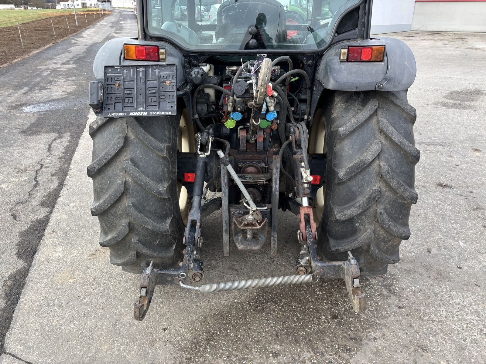 Weinbautraktor du type New Holland TM85FA, Gebrauchtmaschine en Starrein (Photo 14)