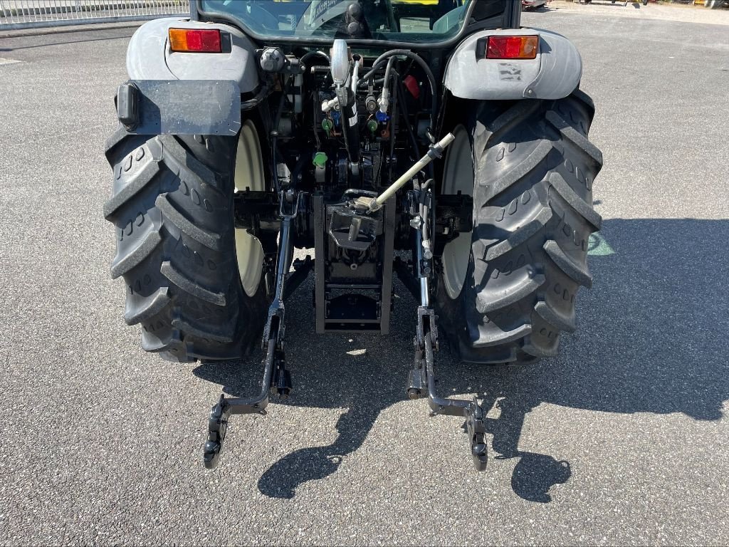 Weinbautraktor tip New Holland TN 85 FA, Gebrauchtmaschine in Montauban (Poză 8)