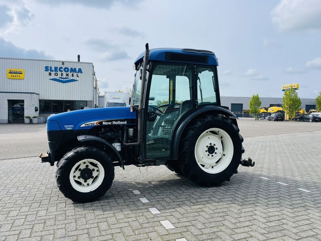 Weinbautraktor του τύπου New Holland TN75VA Smalspoor / Narrow, Gebrauchtmaschine σε BOEKEL (Φωτογραφία 5)