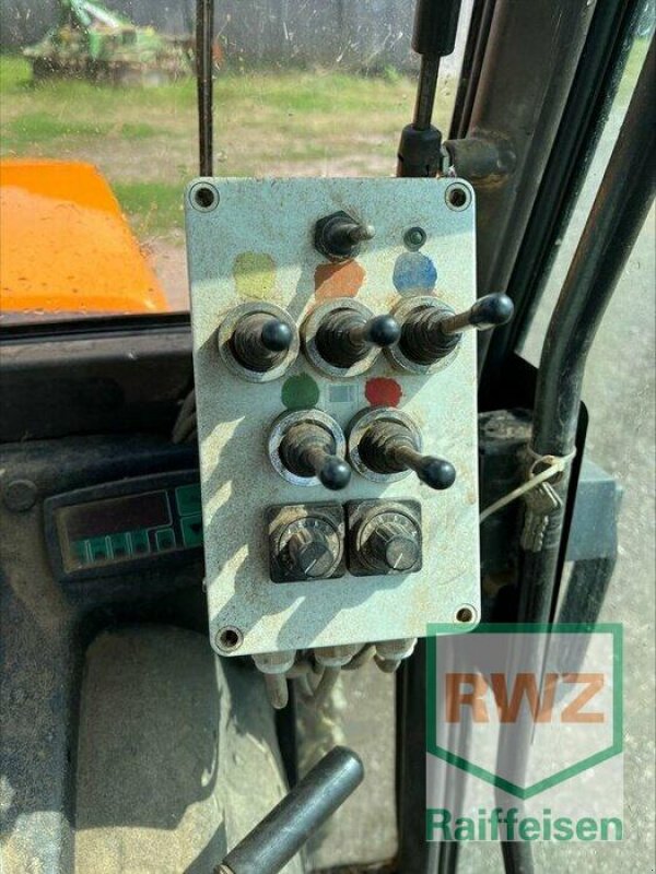 Weinbautraktor za tip Renault Dionis 130, Gebrauchtmaschine u Herxheim (Slika 9)