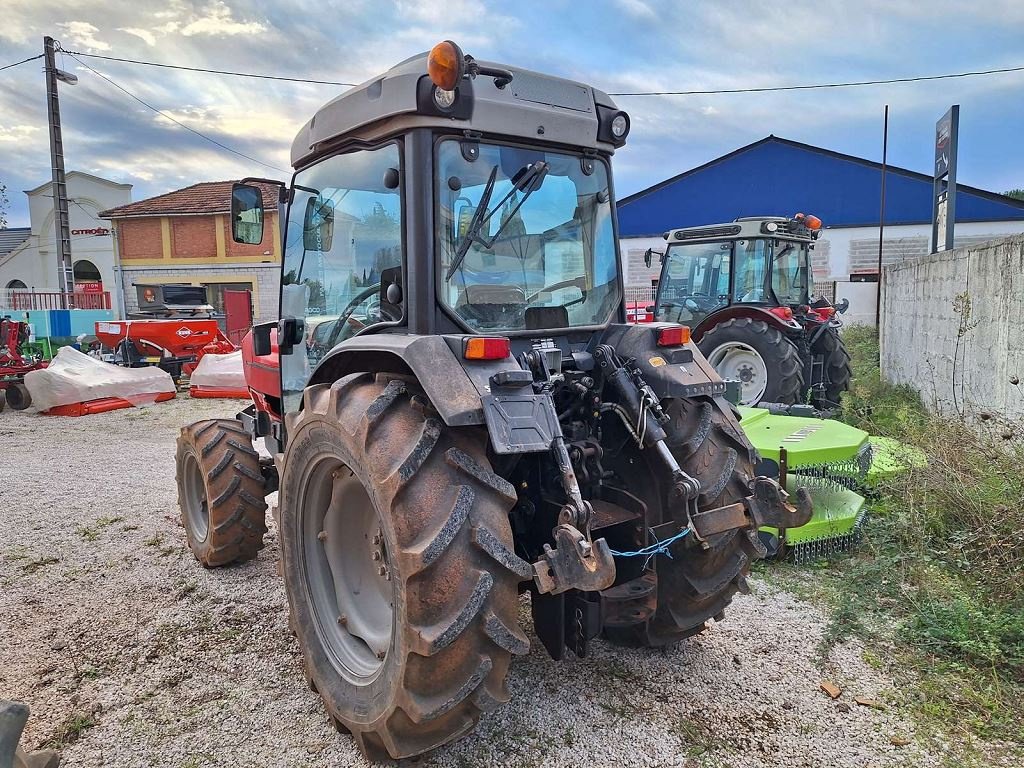 Weinbautraktor van het type Same FRUTTETO 3 S90, Gebrauchtmaschine in NOVES (Foto 3)