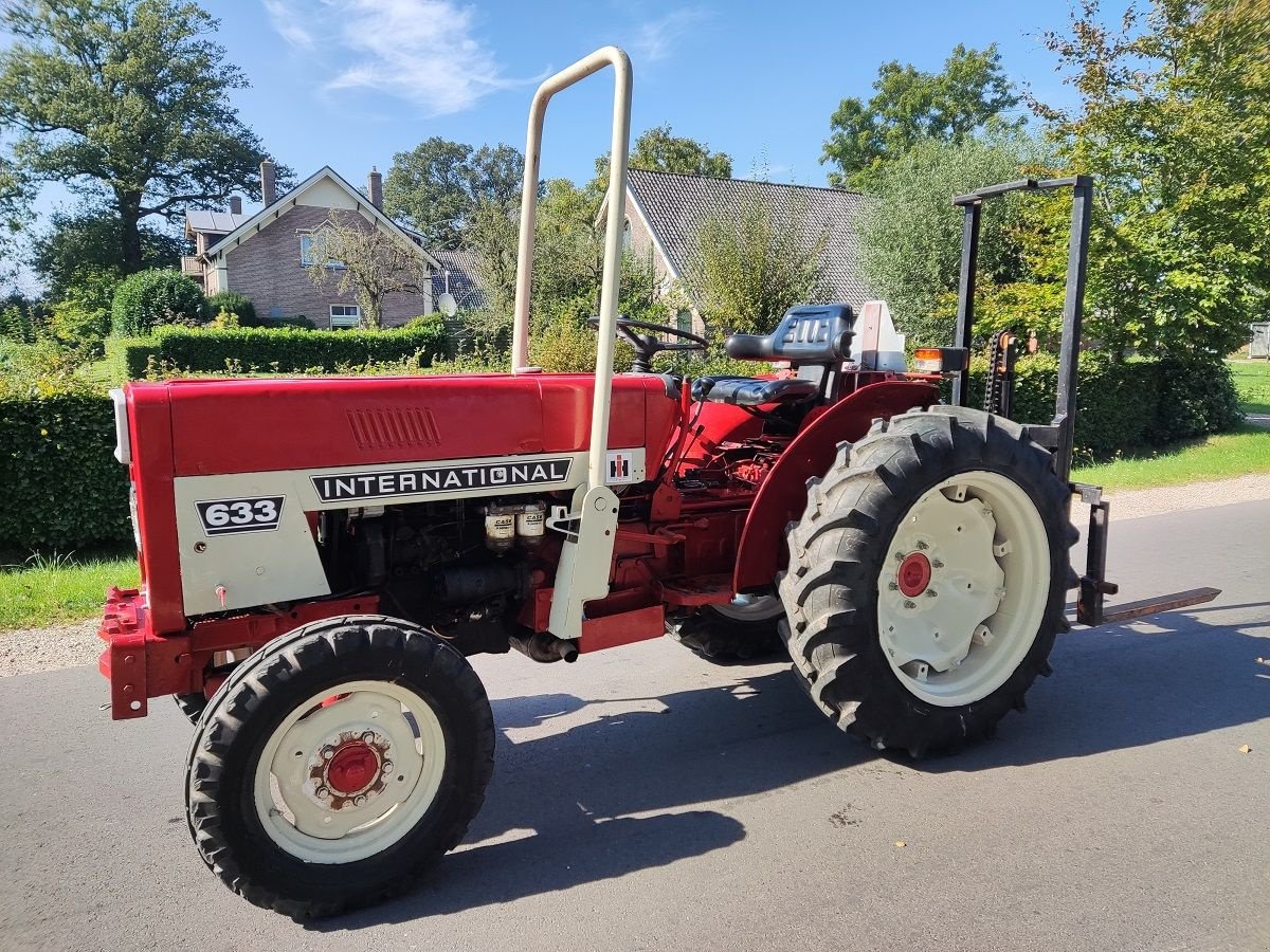 Weinbautraktor Türe ait Sonstige International 633 V, Gebrauchtmaschine içinde Klarenbeek (resim 1)