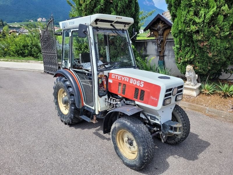 Weinbautraktor typu Steyr 8065 Turbo - GB121, Gebrauchtmaschine v Eppan (BZ) (Obrázek 1)