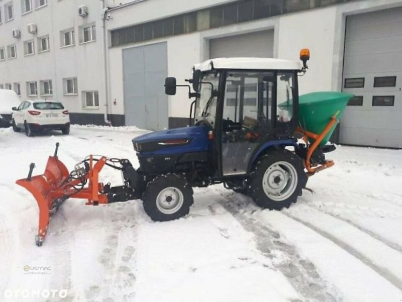 Weinbautraktor van het type Vemac Farmtrac 26 26PS Hydrostat Winterdienst Schneeschild Streuer NEU, Neumaschine in Sülzetal OT Osterweddingen (Foto 3)