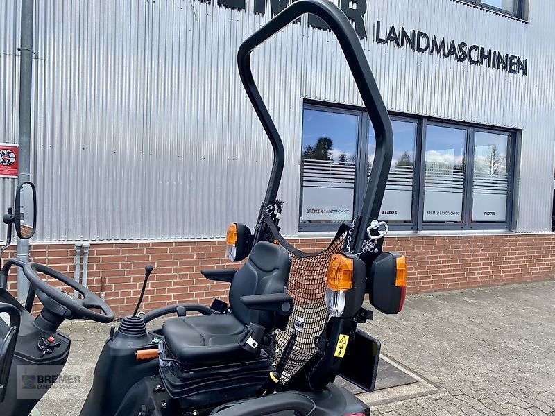 Weinbautraktor van het type Yanmar SA 221 V Allrad ROPS, Neumaschine in Asendorf (Foto 15)