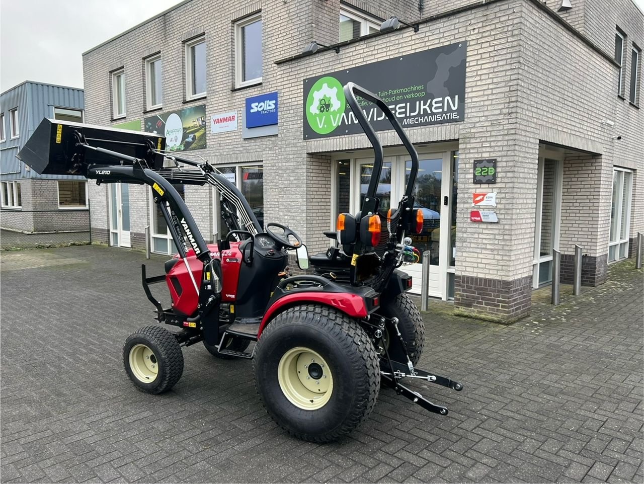 Weinbautraktor des Typs Yanmar SA424, Gebrauchtmaschine in MARIAHOUT (Bild 4)