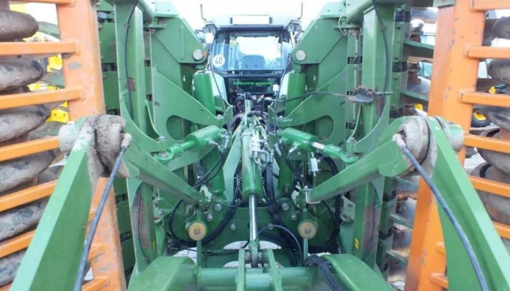 Wiesenegge du type Amazone Catros+6001-2, Gebrauchtmaschine en Київ (Photo 3)