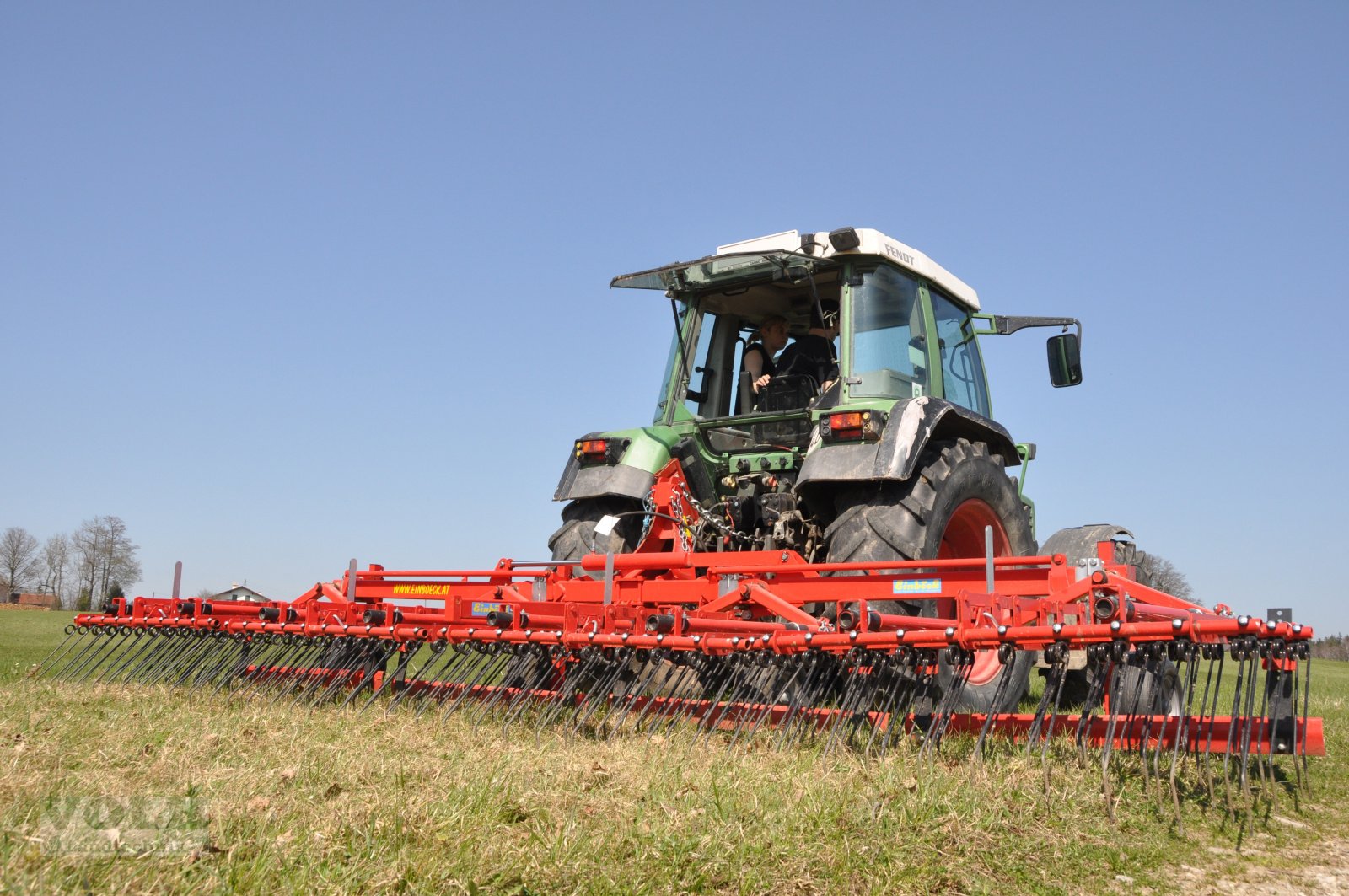 Wiesenegge του τύπου Einböck Grass-Manager 600, Neumaschine σε Friedberg-Derching (Φωτογραφία 2)