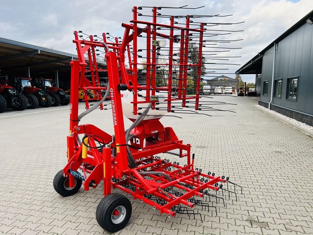 Wildkrautbürste des Typs HE-VA Gras-Weeder 6 meter, Neumaschine in Coevorden (Bild 2)