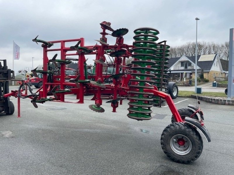 Zinkenrotor (Ackerbau) Türe ait Agro Tom Brugt 4,20 mtr Agro Tom bugseret harve, Gebrauchtmaschine içinde Hobro (resim 4)