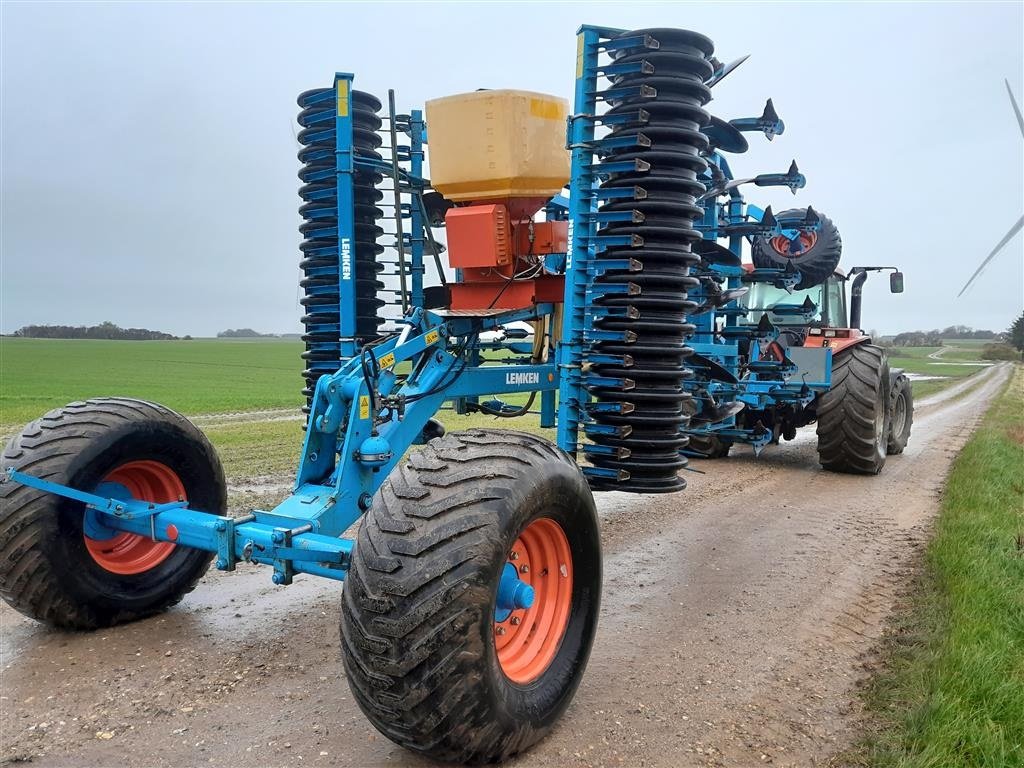 Zinkenrotor (Ackerbau) van het type Lemken Thorit 9/500 med såmaskine til efterafgrøde mm., Gebrauchtmaschine in Skive (Foto 5)