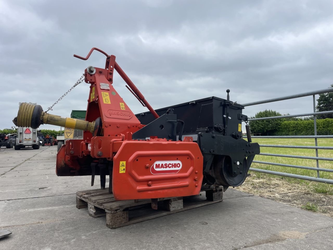 Zinkenrotor (Ackerbau) van het type Maschio DL1500, Gebrauchtmaschine in Klaaswaal (Foto 2)