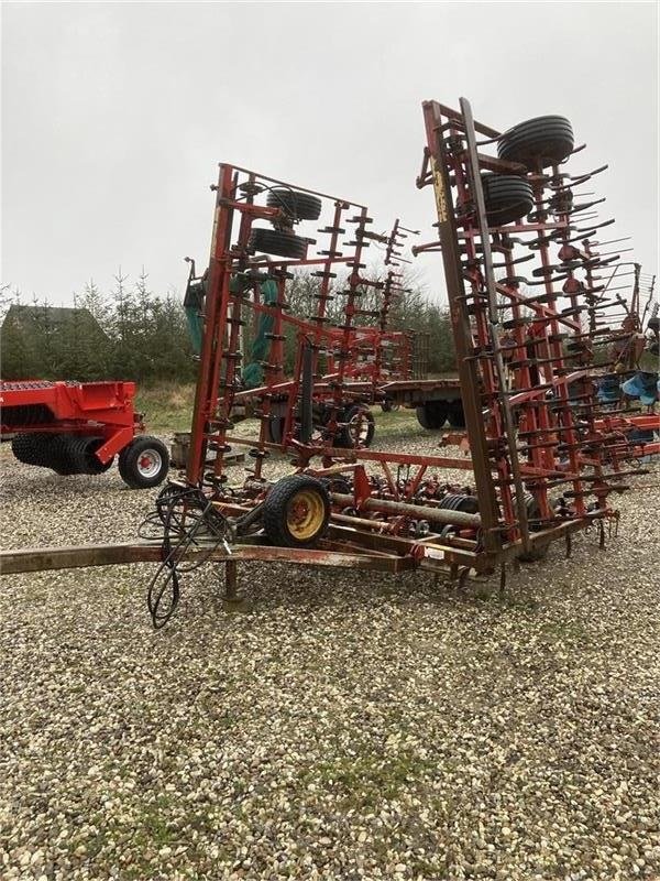 Zinkenrotor (Ackerbau) del tipo Väderstad NZ 9,7 meter Kulturharve, Gebrauchtmaschine In Mern (Immagine 1)