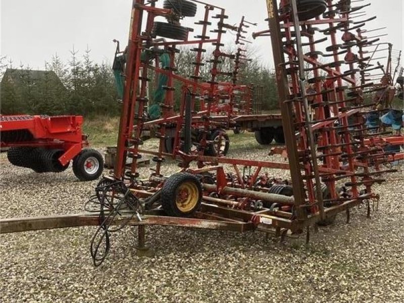 Zinkenrotor (Ackerbau) typu Väderstad NZ 9,7 meter Kulturharve, Gebrauchtmaschine v Mern (Obrázok 1)