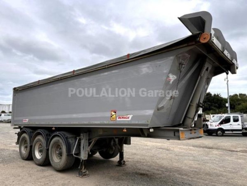 Zubringerfaß tip Benalu 3 ESSIEUX DONT 1 REHAUSSABLE, Gebrauchtmaschine in Bourron Marlotte (Poză 1)