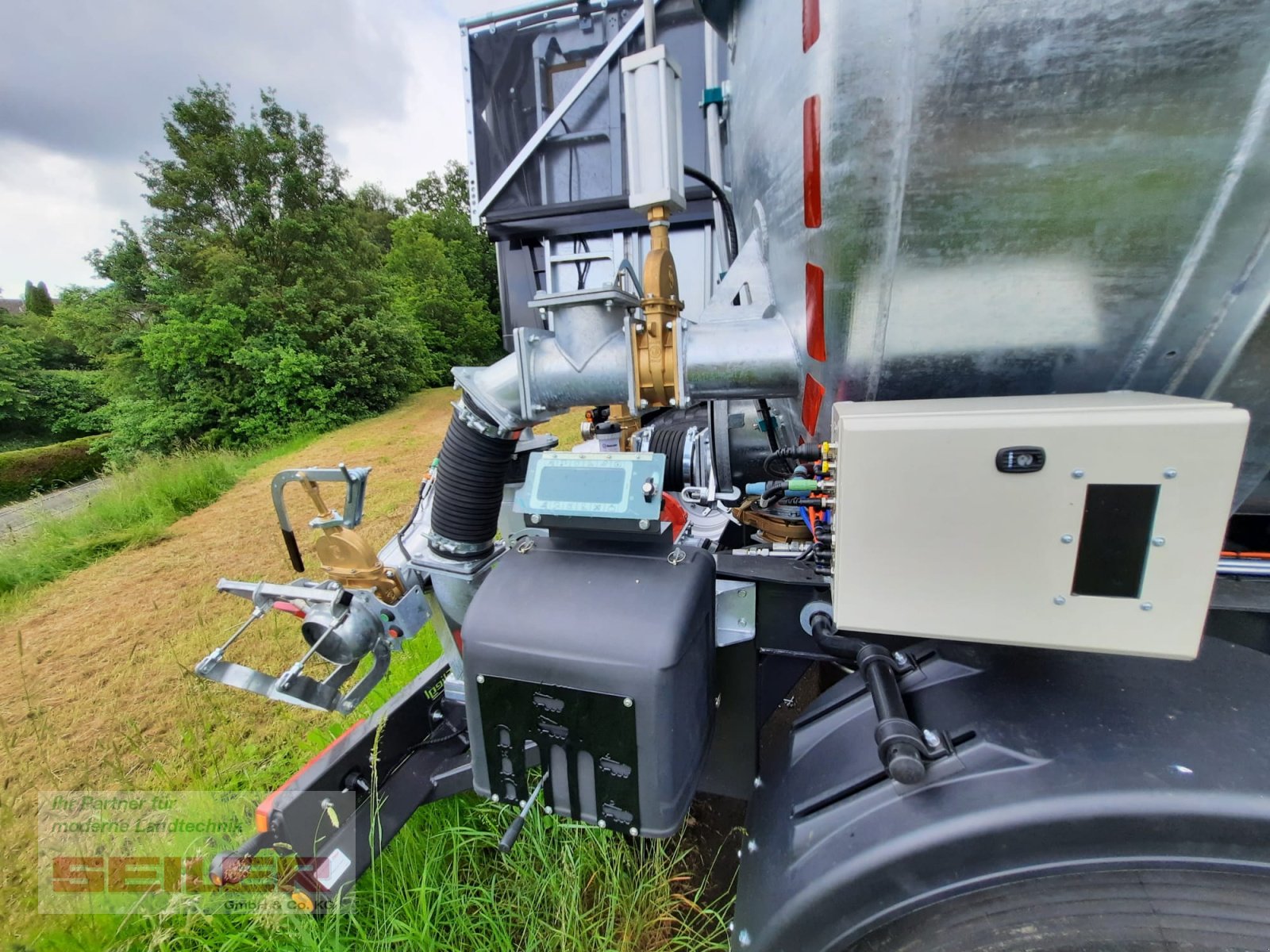 Zubringerfaß tip Fliegl STF 27.500 Truck-Line Dreiachs 27,5m³, Neumaschine in Ansbach (Poză 7)