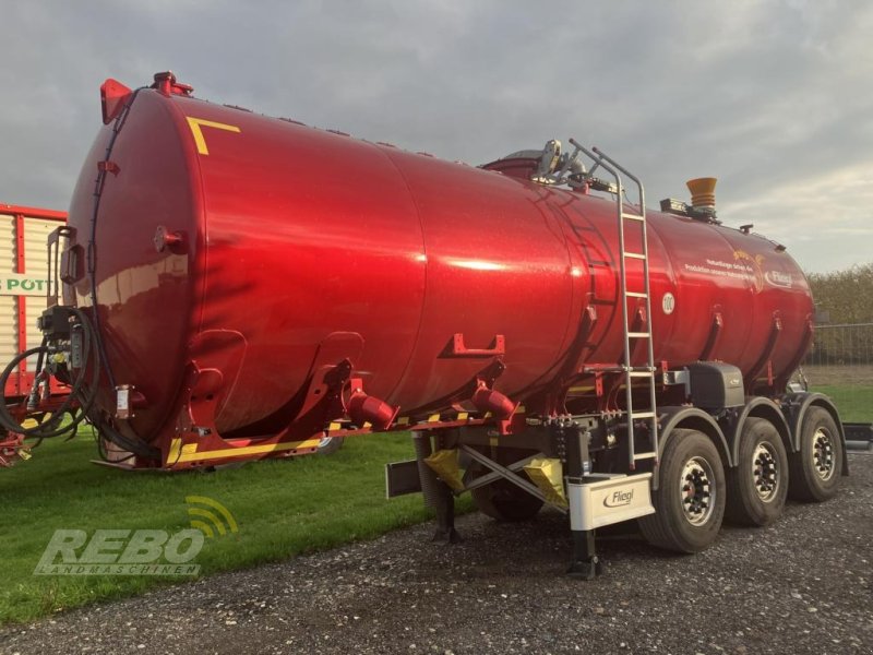 Zubringerfaß des Typs Fliegl STF 27500 TRUCK-LINE, Neumaschine in Neuenkirchen-Vörden (Bild 1)