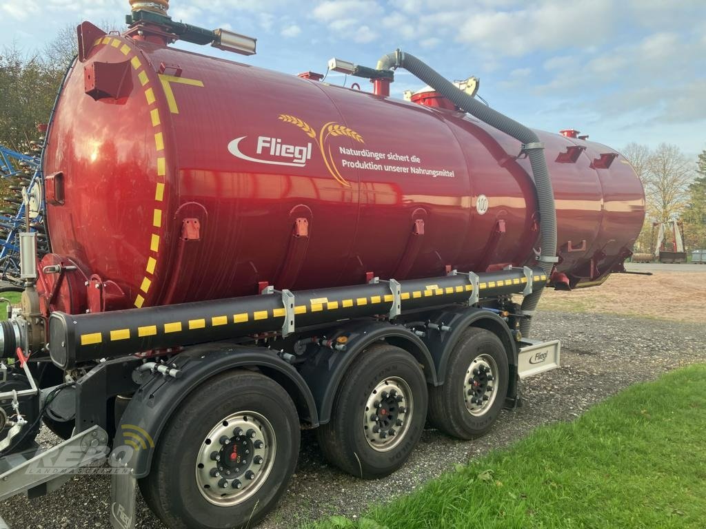 Zubringerfaß del tipo Fliegl STF 27500 TRUCK-LINE, Vorführmaschine en Albersdorf (Imagen 3)