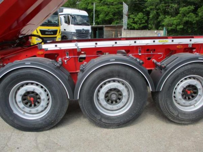 Zubringerfaß van het type Sonstige CARG0TRACK ACIER 26 M3, Gebrauchtmaschine in Bourron Marlotte (Foto 8)