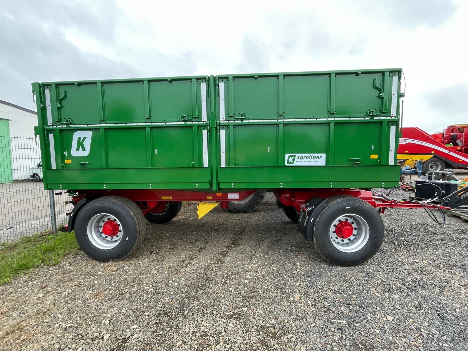 Zweiachskipper typu Kröger Agroliner HKD 302, Neumaschine w Dannstadt-Schauernheim (Zdjęcie 2)