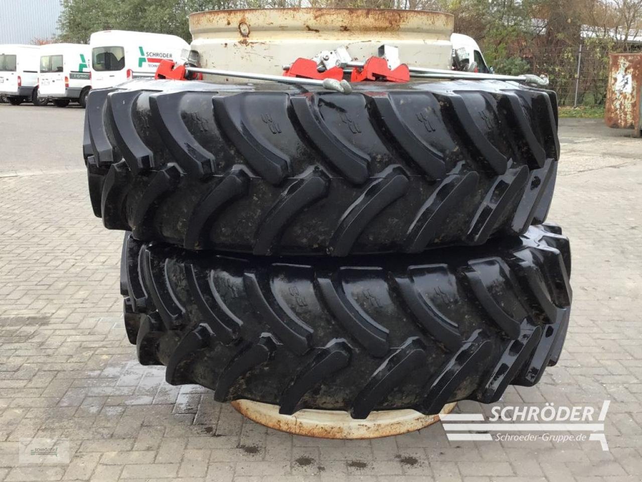 Zwillingsrad van het type Alliance 2X 520/85 R42, Gebrauchtmaschine in Lastrup (Foto 4)