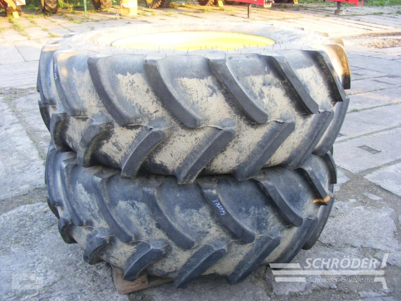 Zwillingsrad des Typs Firestone 1X SATZ 460/85 R30, Gebrauchtmaschine in Lastrup (Bild 1)