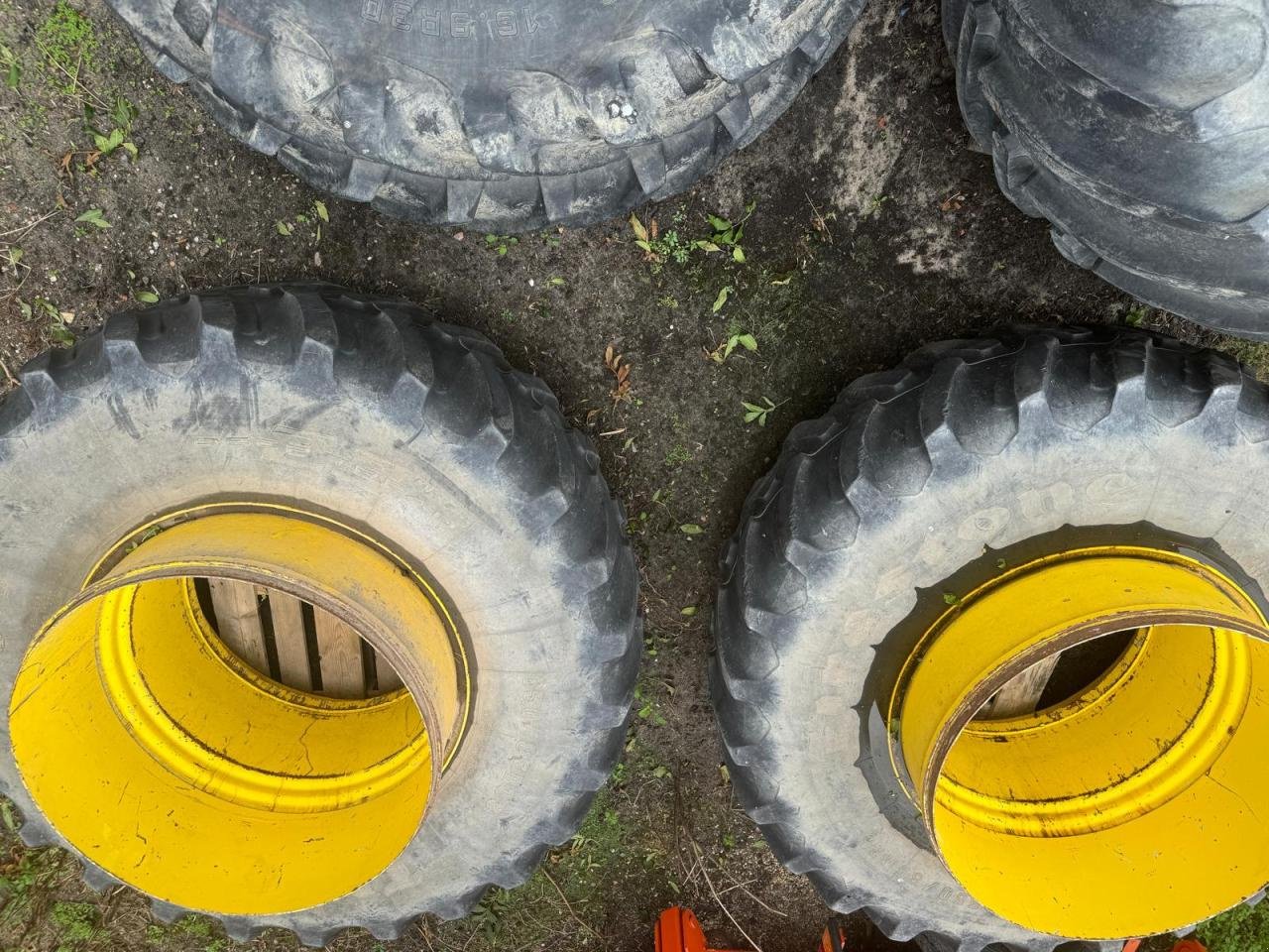 Zwillingsrad typu Firestone 650 / 85 R 38 Zwillingsbereifung, Gebrauchtmaschine v Könnern (Obrázek 1)