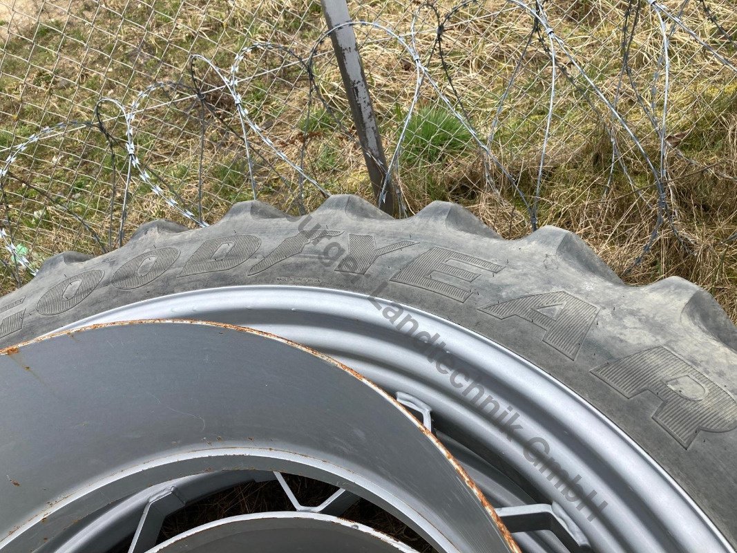 Zwillingsrad du type GoodYear 300/90R50, Gebrauchtmaschine en Heiligengrabe OT Liebenthal (Photo 3)