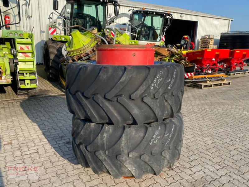 Zwillingsrad of the type GoodYear 600/70 R30 an 30" Optitrac DT 824, Gebrauchtmaschine in Demmin (Picture 1)