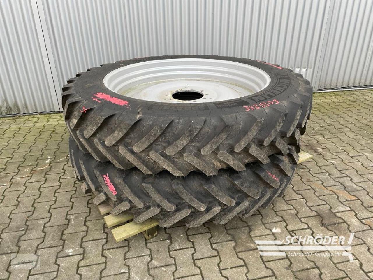 Zwillingsrad типа Michelin 2X 380/90 R50, Neumaschine в Wildeshausen (Фотография 1)