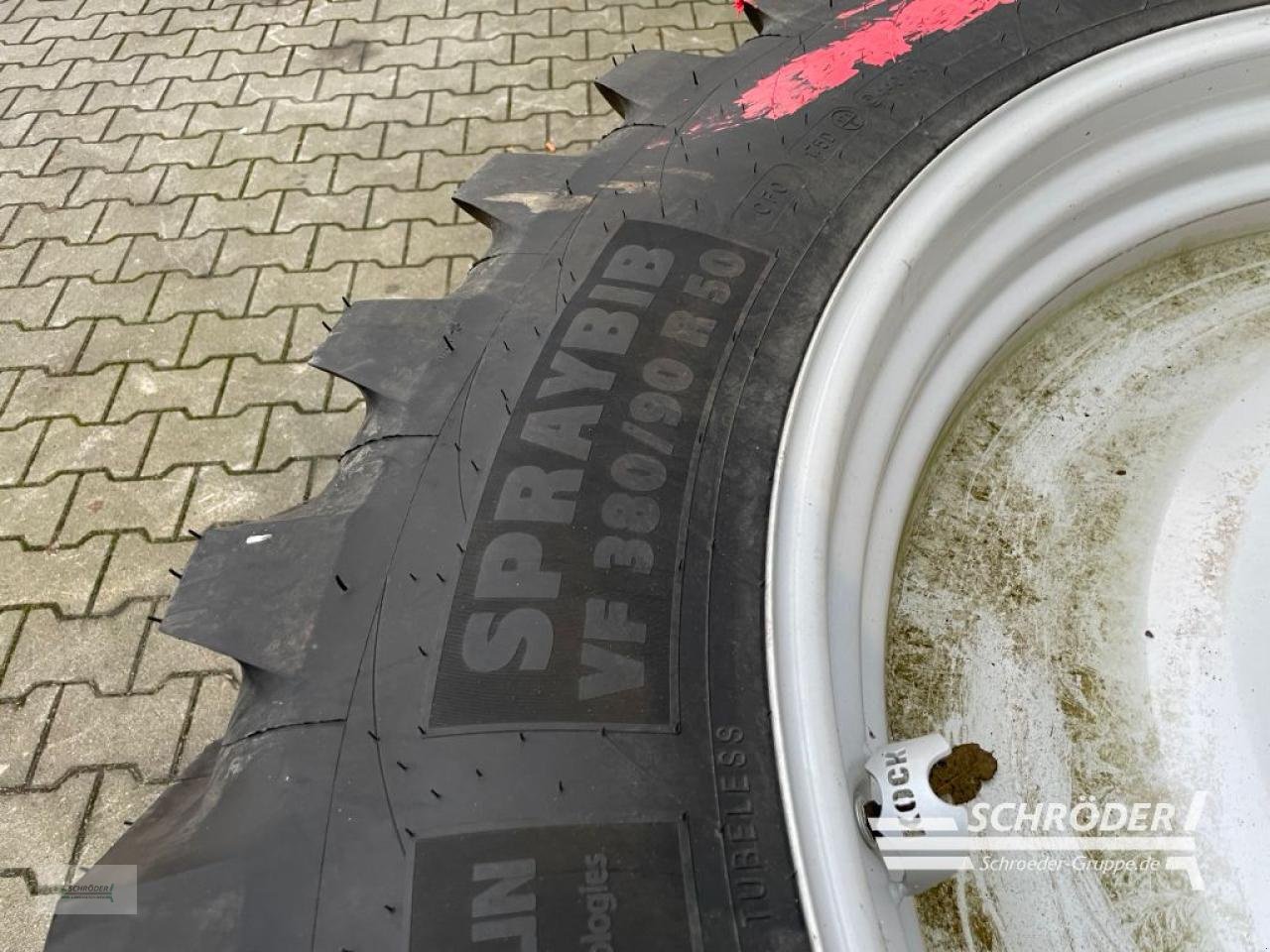 Zwillingsrad типа Michelin 2X 380/90 R50, Neumaschine в Wildeshausen (Фотография 5)