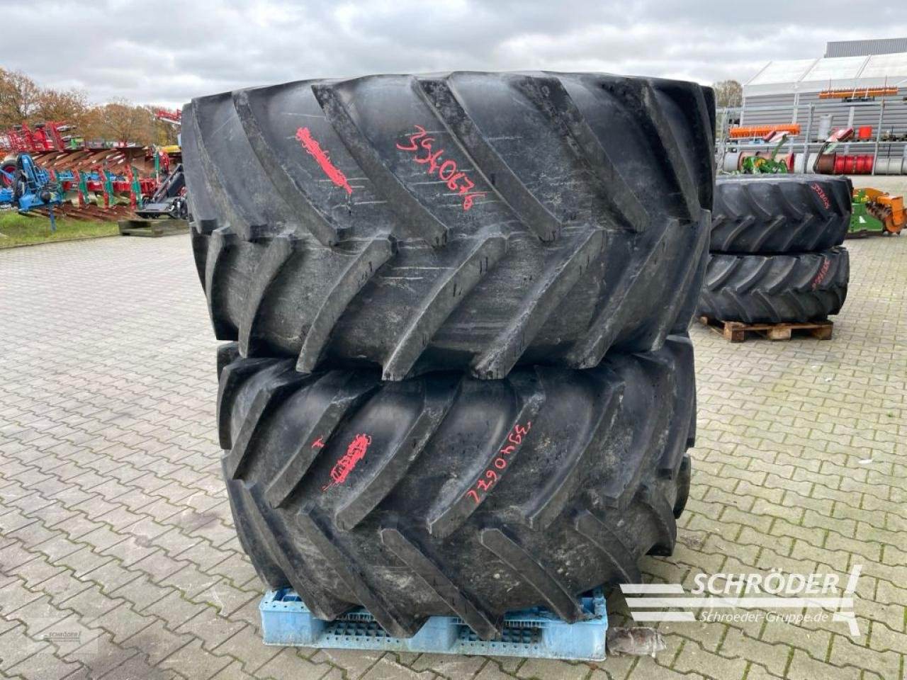 Zwillingsrad typu Michelin 2X 800/65 R32 - 8 LOCH, Gebrauchtmaschine v Wildeshausen (Obrázek 3)